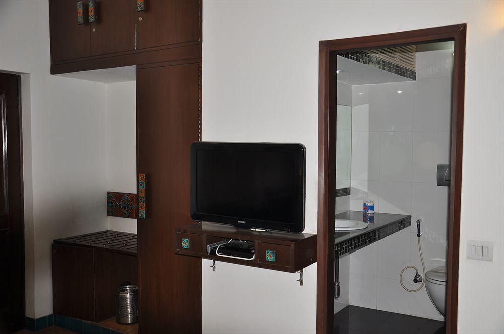 Home@F37 Kailash Colony Metro Nova Deli Exterior foto