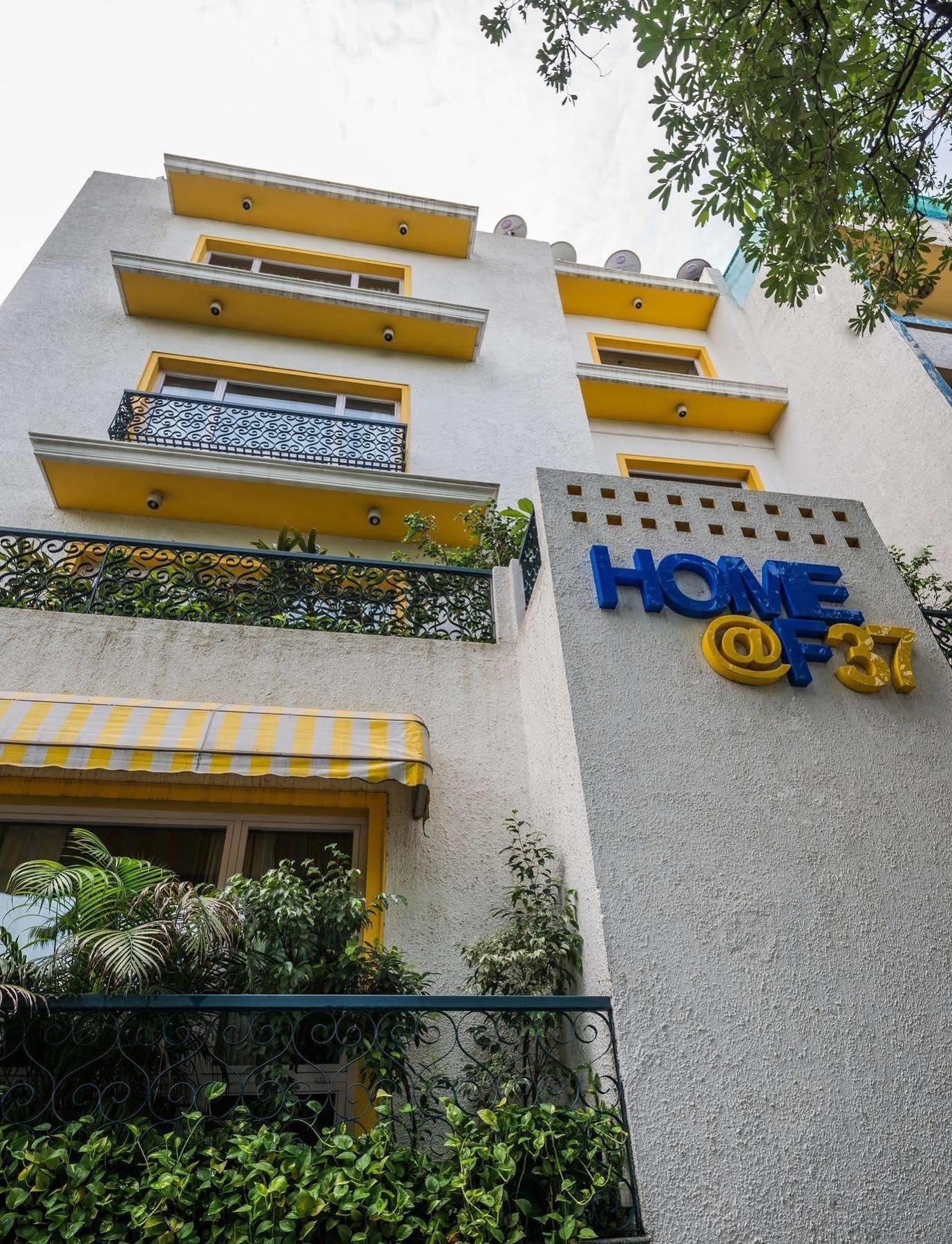 Home@F37 Kailash Colony Metro Nova Deli Exterior foto